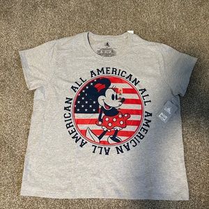 Disney Minnie Mouse shirt